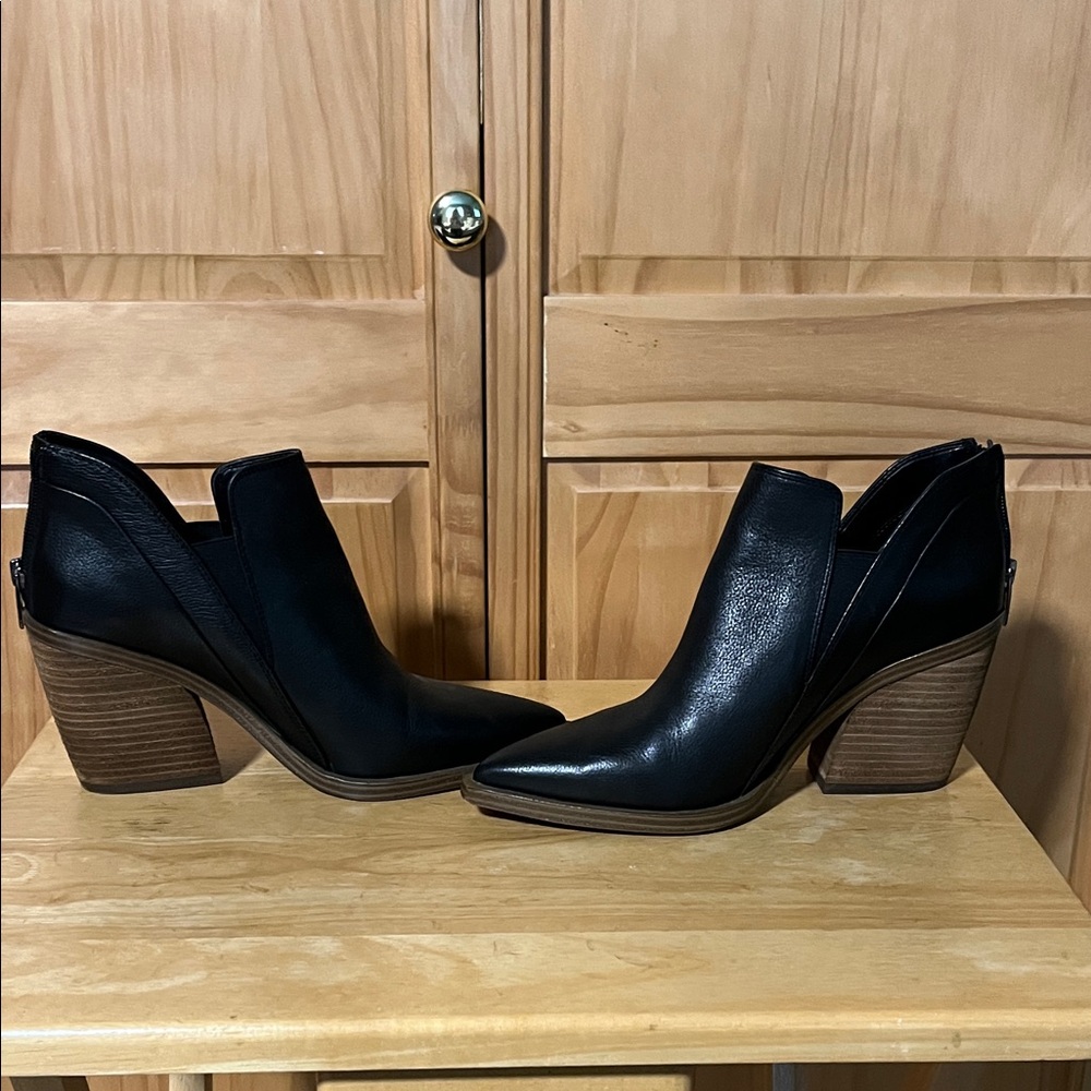 Vince Camuto Black Leather Ankle Booties